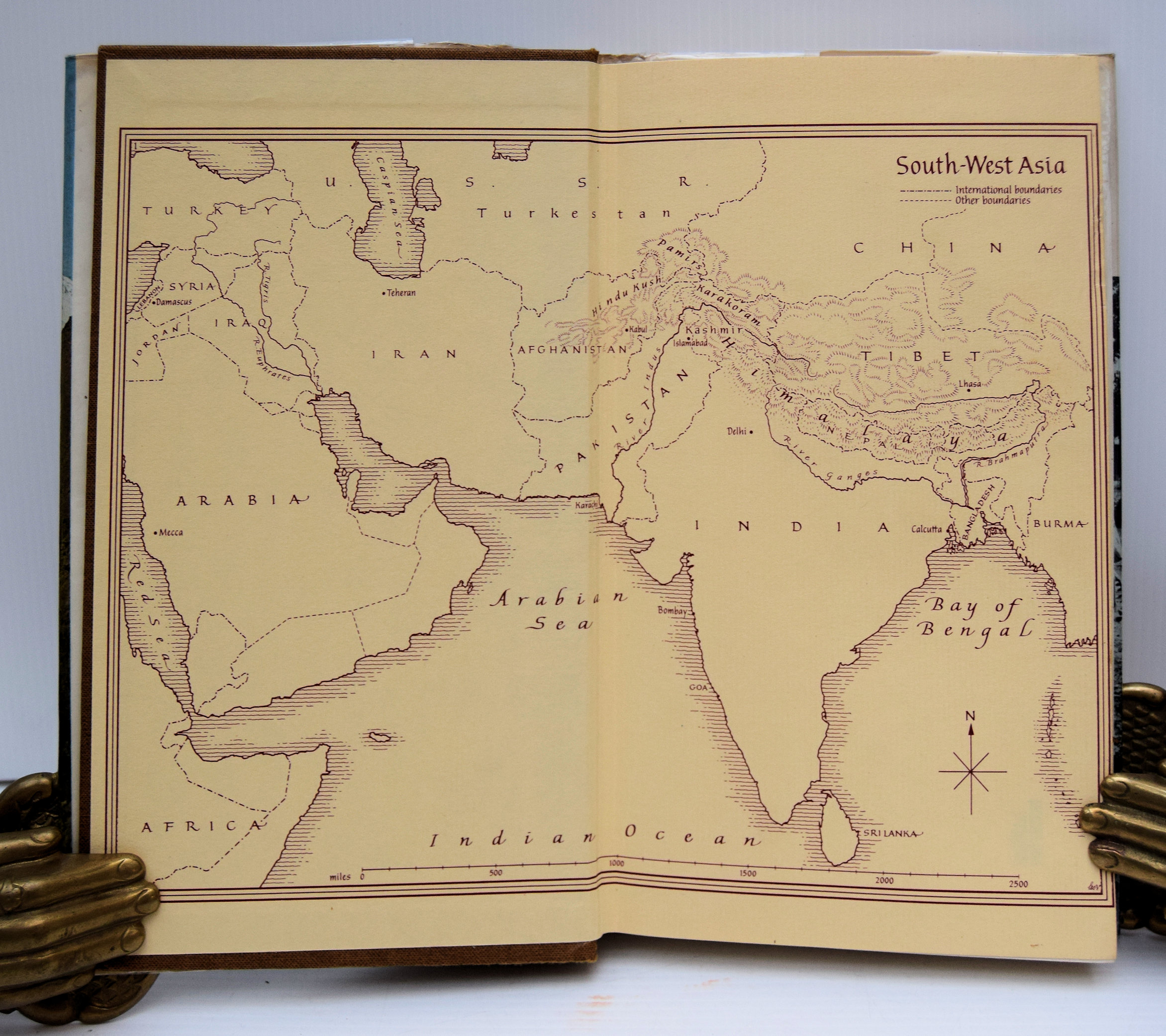 THE LION RIVER THE INDUS. - Image 2